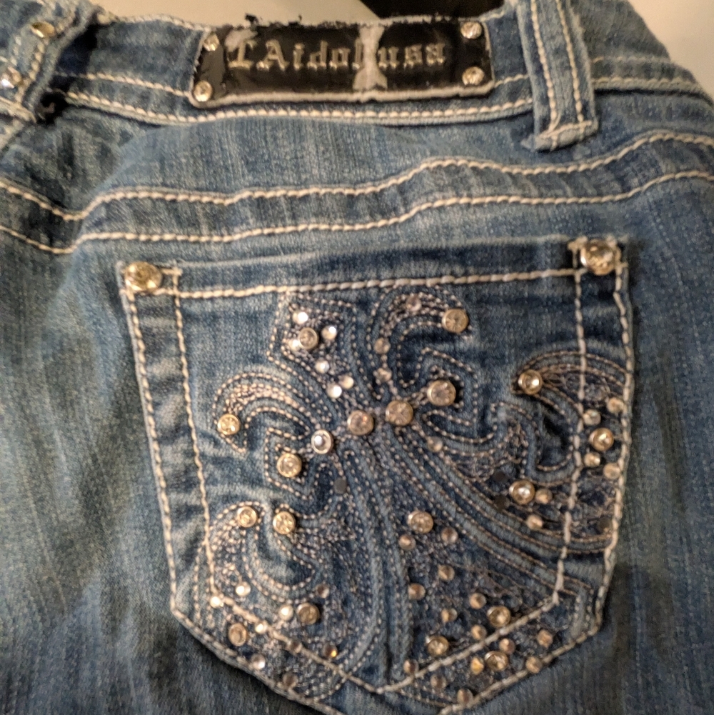 LA Idol Embellished Blue Jeans -11